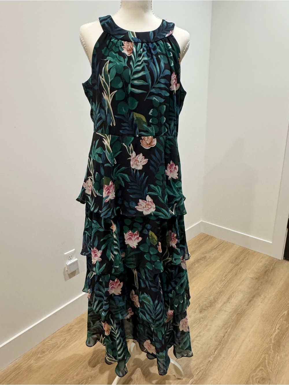 SLNY Dark Green Floral Tiered Maxi Dress size12 with Pink Blooms boho formal
